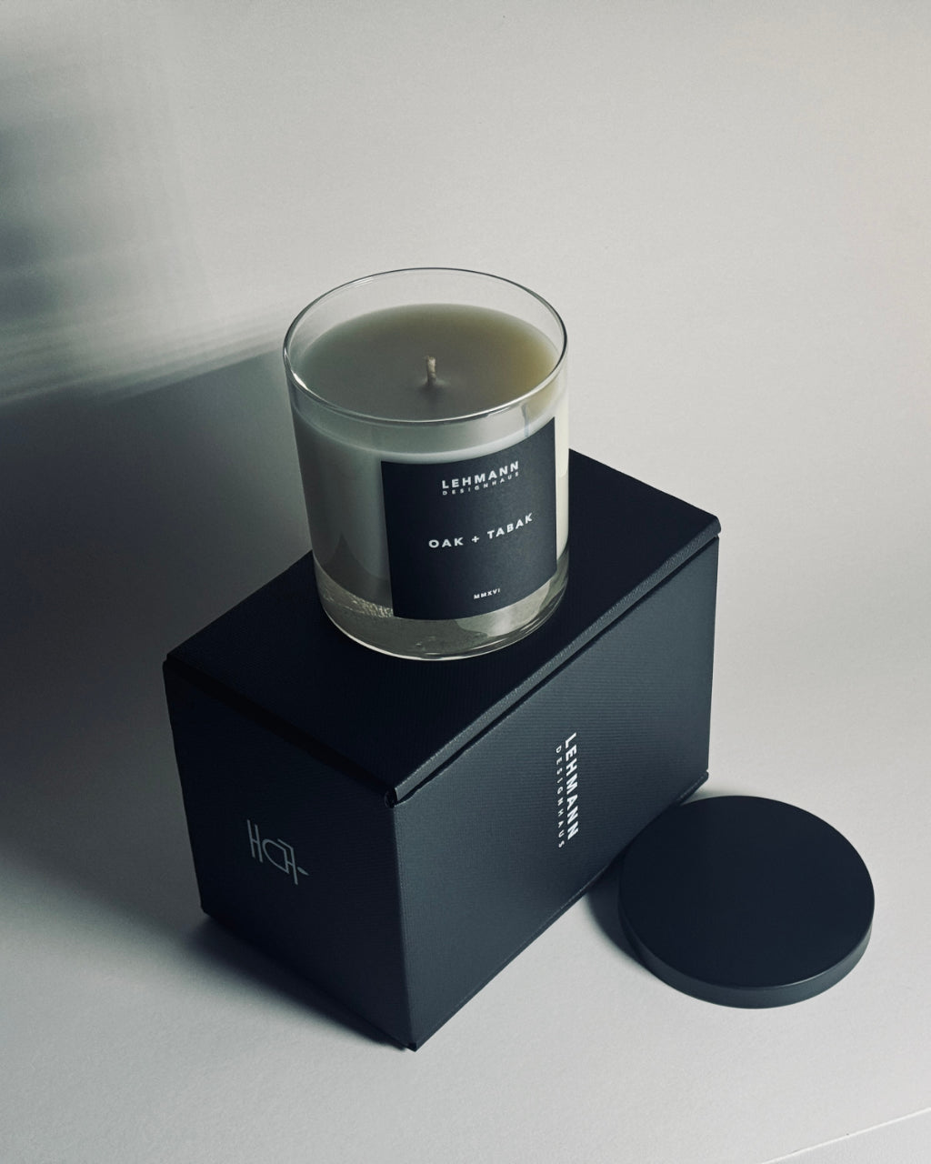 Oak + Tabak 227g Candle | Natural & Non-Toxic | Handmade